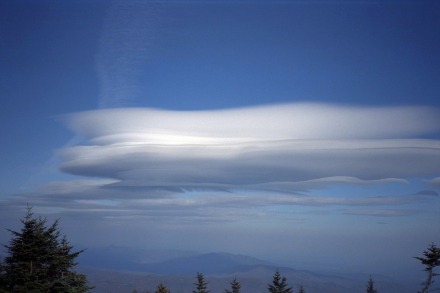 wolkenatlasnl-ac-lenticularis